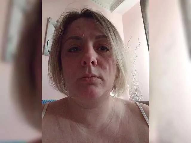 Offline Sexymissex on BongaCams