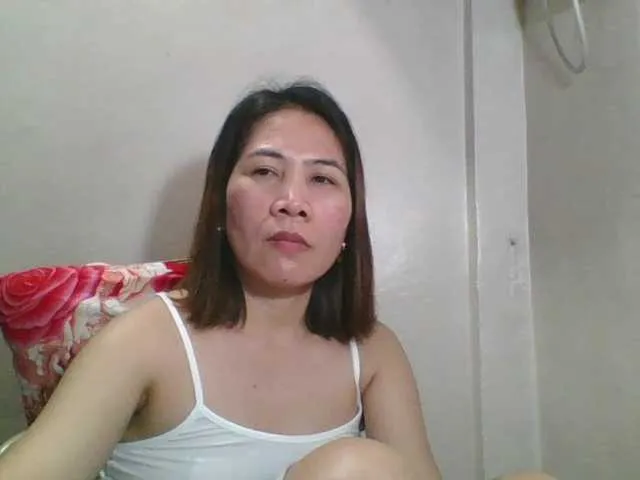 Offline Sexynipps on BongaCams