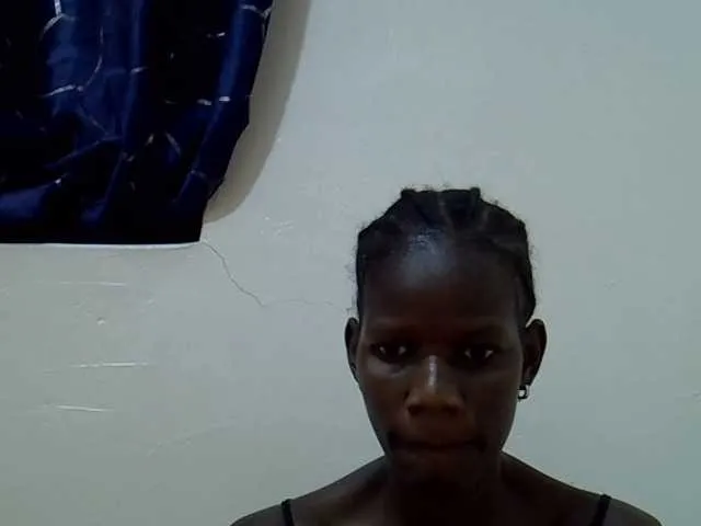 Offline Sexyslim17 on BongaCams