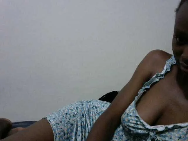 Offline Sexywenny on BongaCams