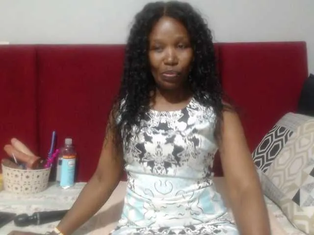 Offline Sheila80 on BongaCams