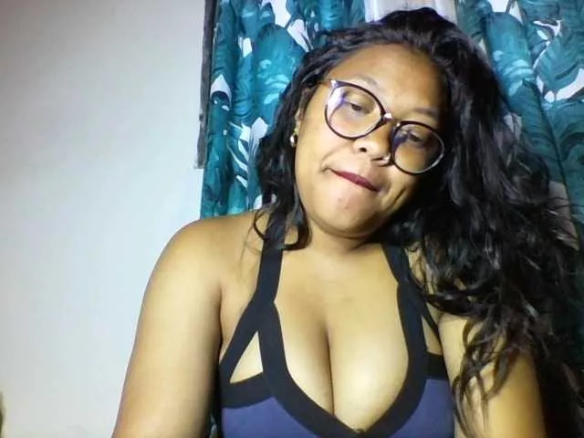 Offline Sheilkahsexy on BongaCams