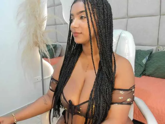 Freechat Sherry-1 on BongaCams