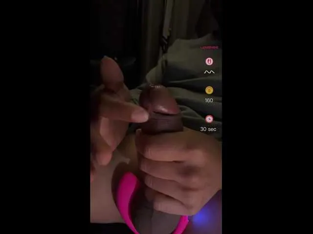 Offline Sinnabunn on BongaCams