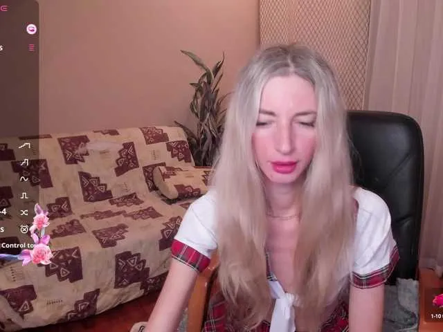 Freechat Skinnylady on BongaCams