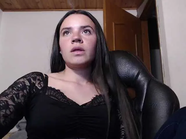 Offline Skylarserenity on BongaCams