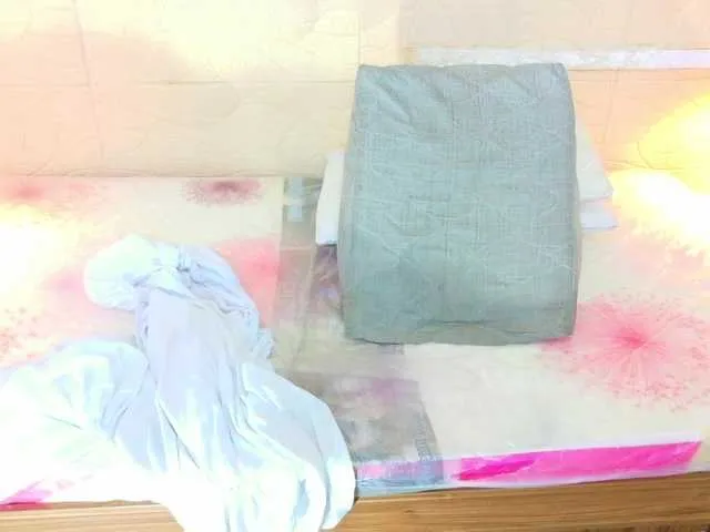 Freechat Slim-chocobar18 on BongaCams