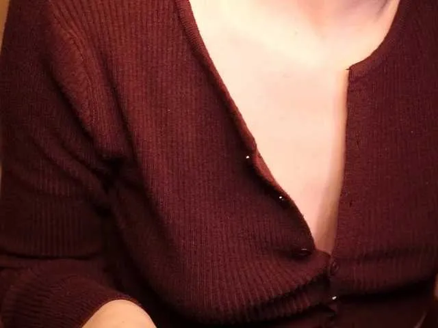 Offline SnowwBarbie on BongaCams