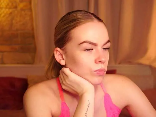 Offline SnowwBarbie on BongaCams