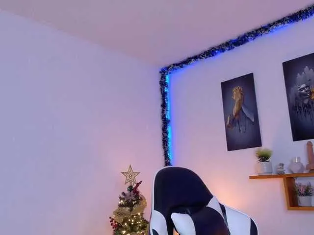 Offline sofia-arango1107 on BongaCams