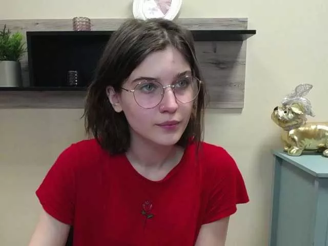 Offline soft-sarah on BongaCams