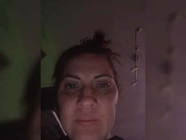 Offline SonyaManya on BongaCams