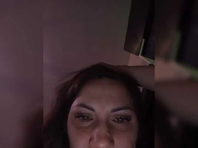 Offline SonyaManya on BongaCams