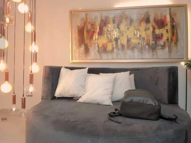 Offline SophieBarnett on BongaCams