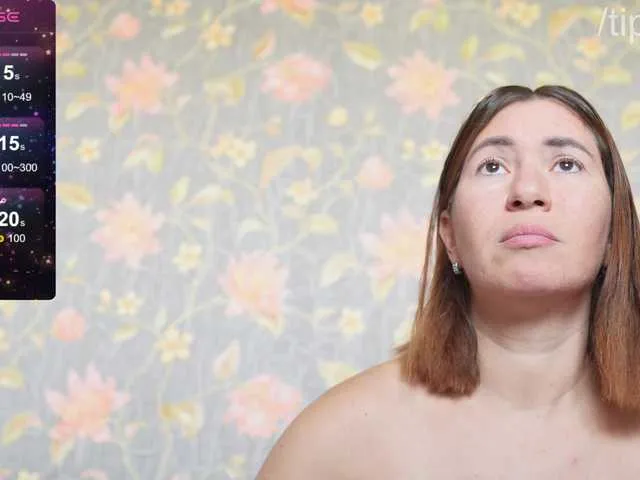 Offline SophieBush on BongaCams