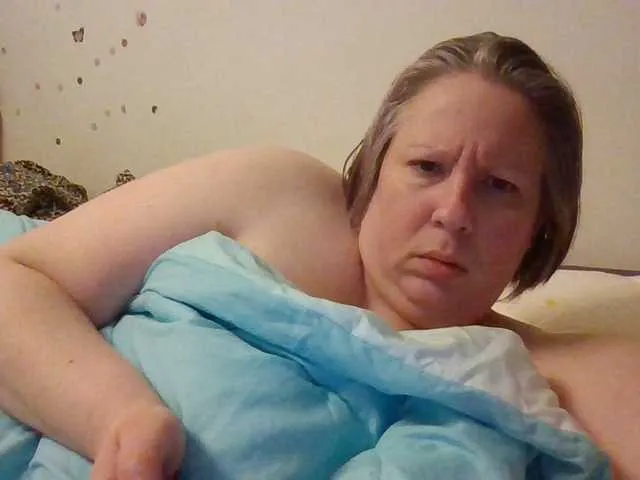 Offline starlight1983 on BongaCams