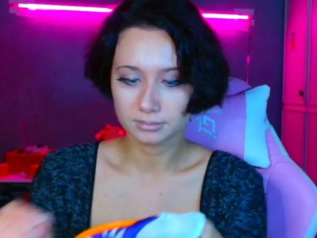 Offline stawbarynut on BongaCams