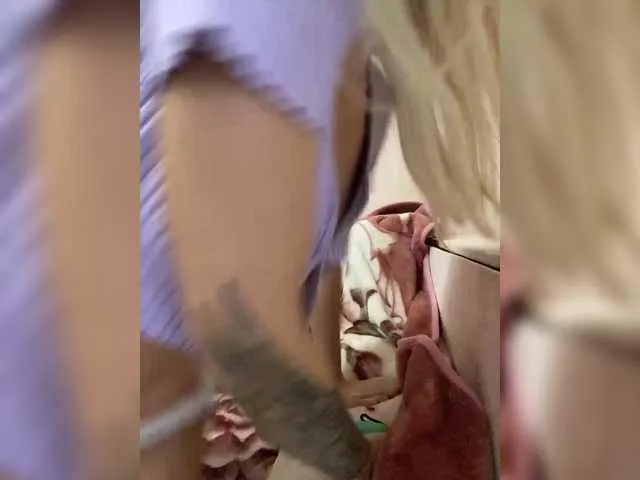 Offline StreKoza on BongaCams