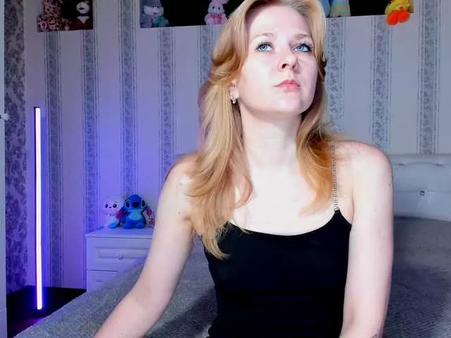 Offline Sunnny on BongaCams