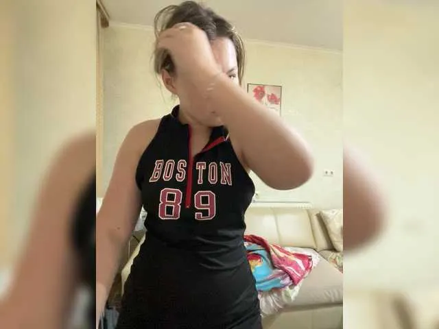 SunshineEmma — Humorous and generous men who know how to excite and reward