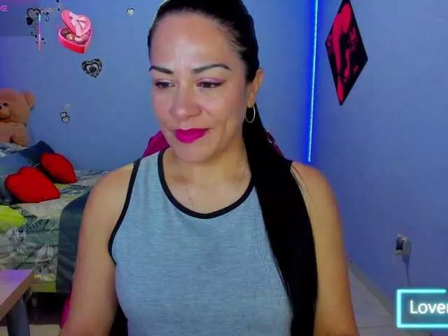 SusanRamirez from BongaCams
