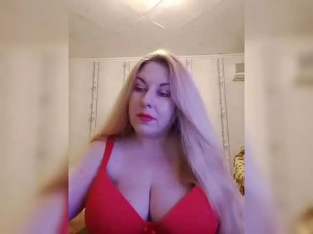 Offline svetlana235 on BongaCams