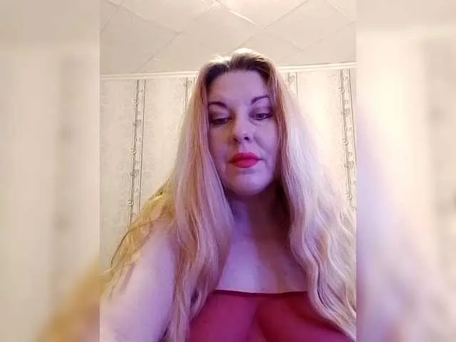 Offline svetlana235 on BongaCams