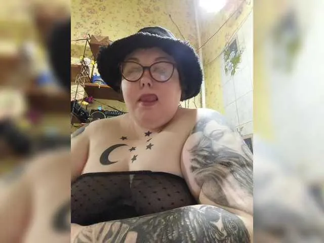 Offline Svetlanka86 on BongaCams