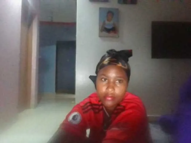 Offline Sweet-boo on BongaCams