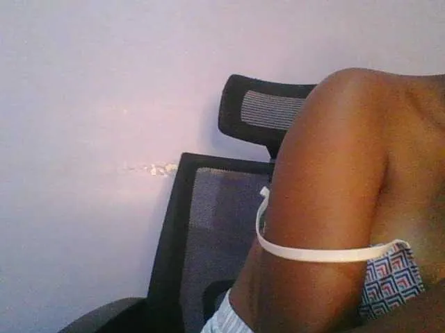 Offline Sweet-boo on BongaCams