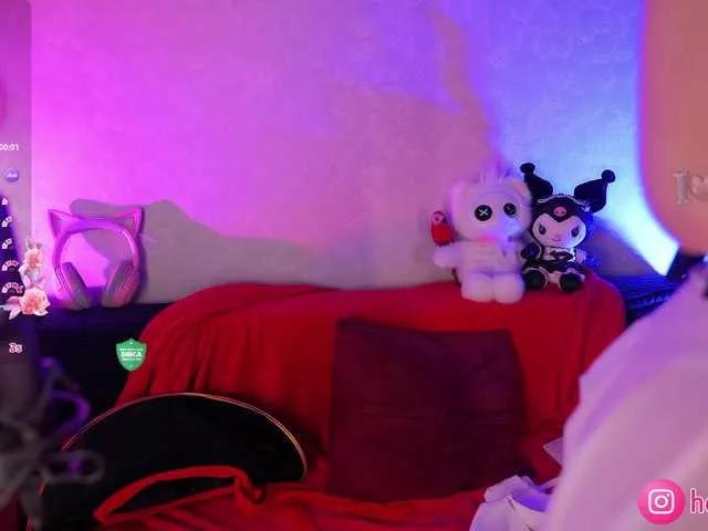 sweet-cupcake from BongaCams