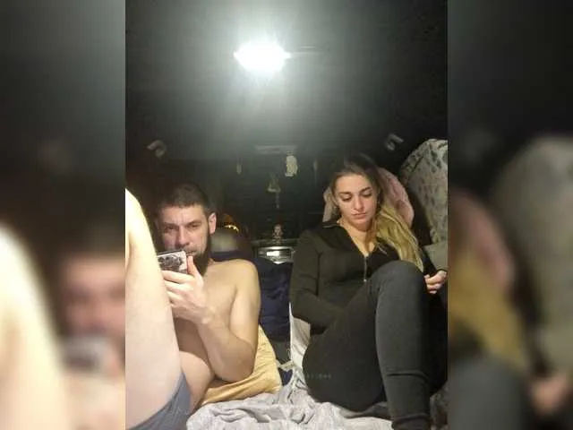 Freechat SweetCoople on BongaCams