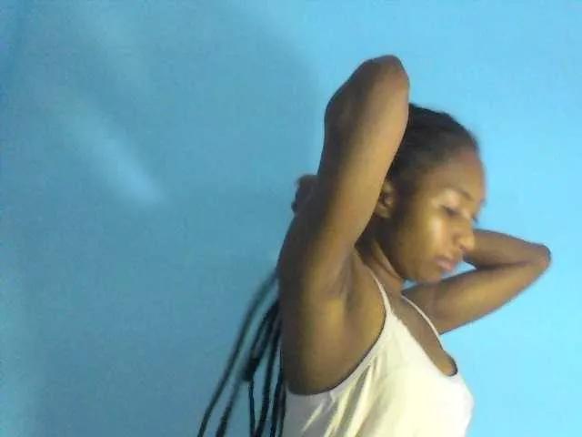 Sweetiepop from BongaCams