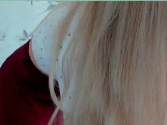 Freechat SweetMirande on BongaCams