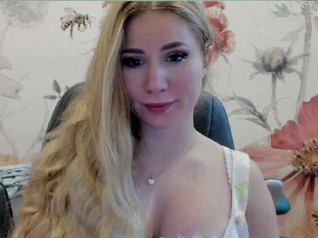 Freechat SweetMirande on BongaCams