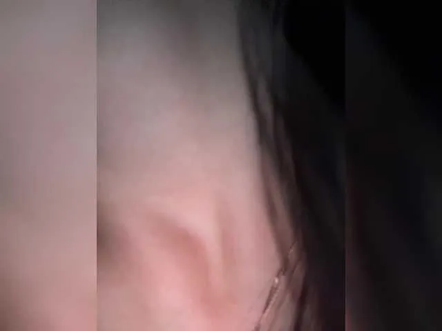 Offline SweetNasty1 on BongaCams