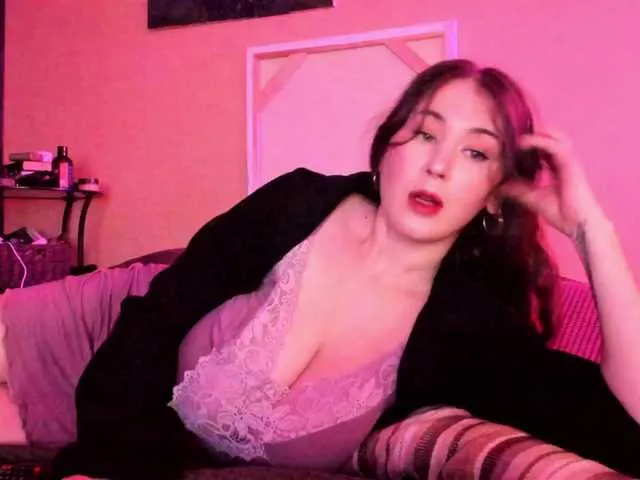 Offline TemptingFable on BongaCams