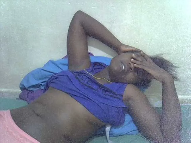 Freechat Thirstypussy on BongaCams