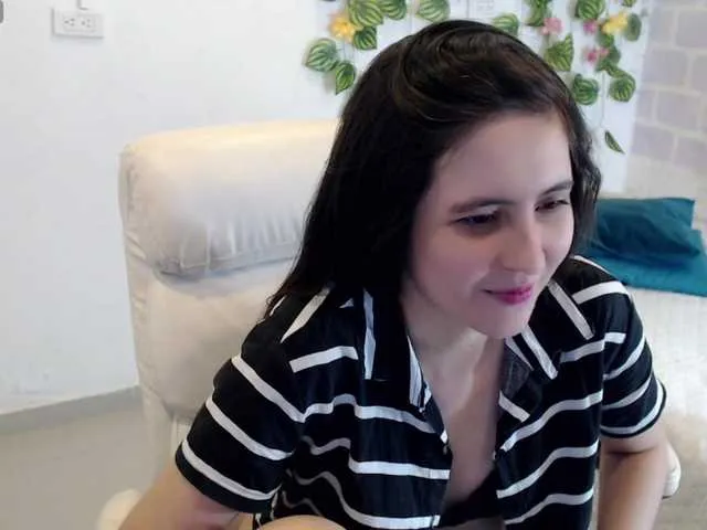 Offline tiffany-69 on BongaCams