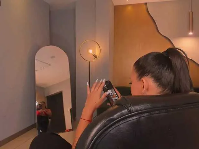 Offline ToriCross on BongaCams