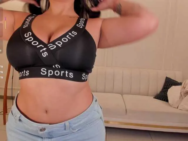 Offline ToriCross on BongaCams