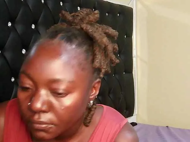 Offline trina94 on BongaCams