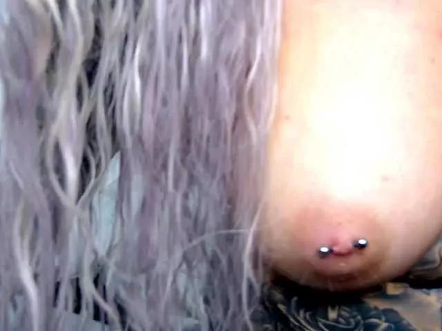 Ttikhomirov from BongaCams