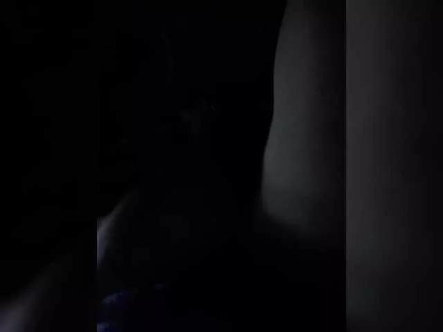 Uana021993 from BongaCams