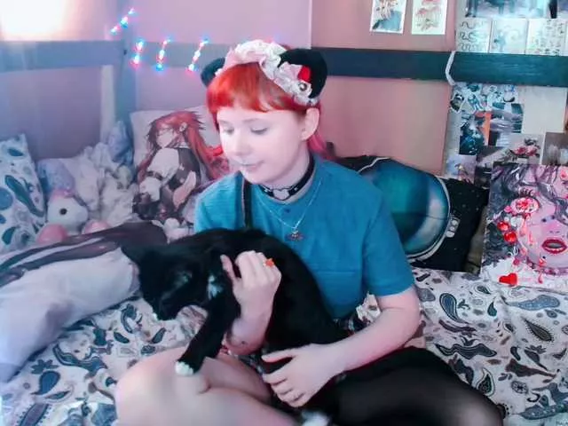 Offline Usagi-Blush on BongaCams