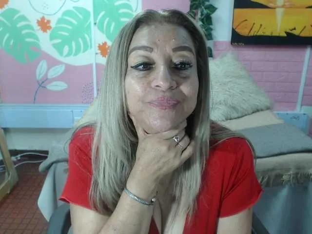 Freechat valeria-sexy on BongaCams