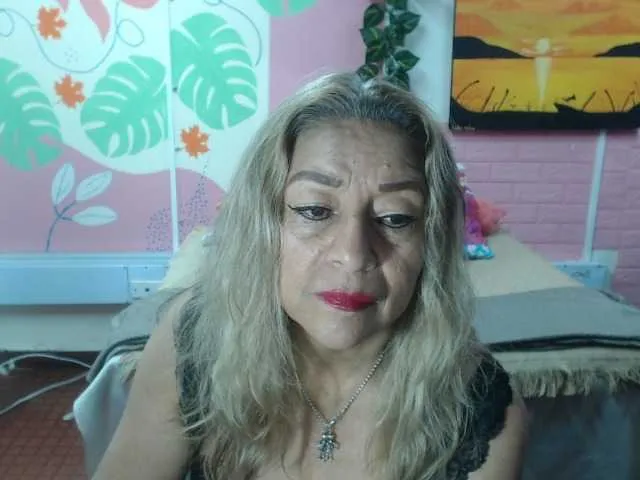 Freechat valeria-sexy on BongaCams