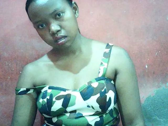 Offline valeria223 on BongaCams