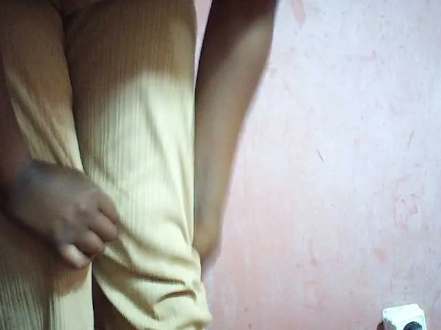 Offline valeria223 on BongaCams