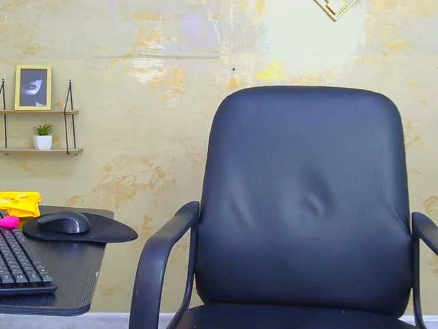 Offline VanessaOwens on BongaCams